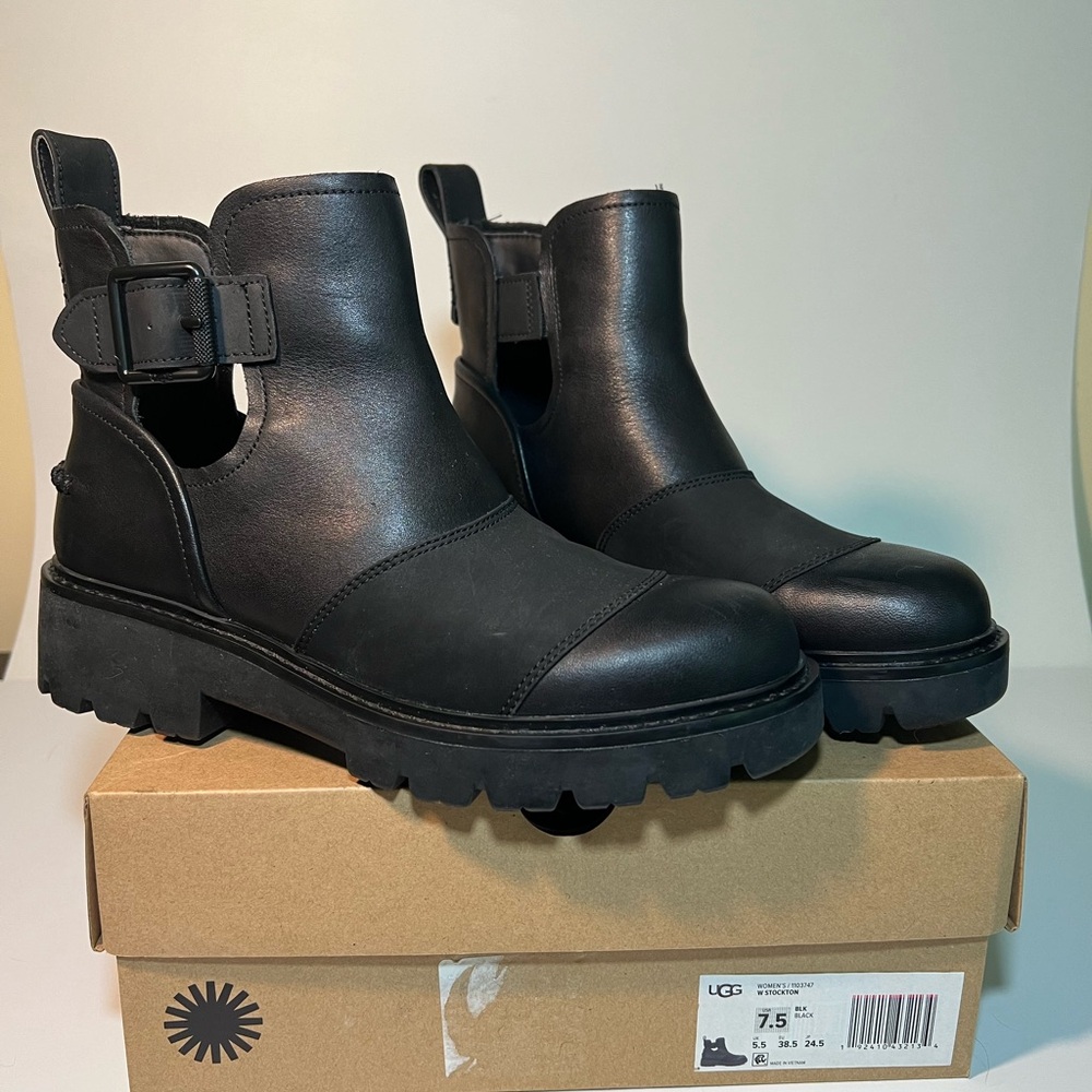NWT UGG Stockton Boots
